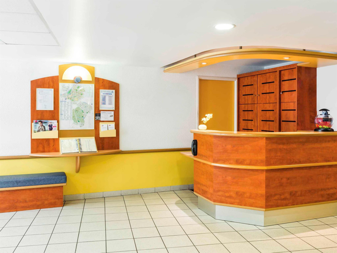 Public Area 3, ibis budget Meudon Paris Ouest, Hauts-de-Seine