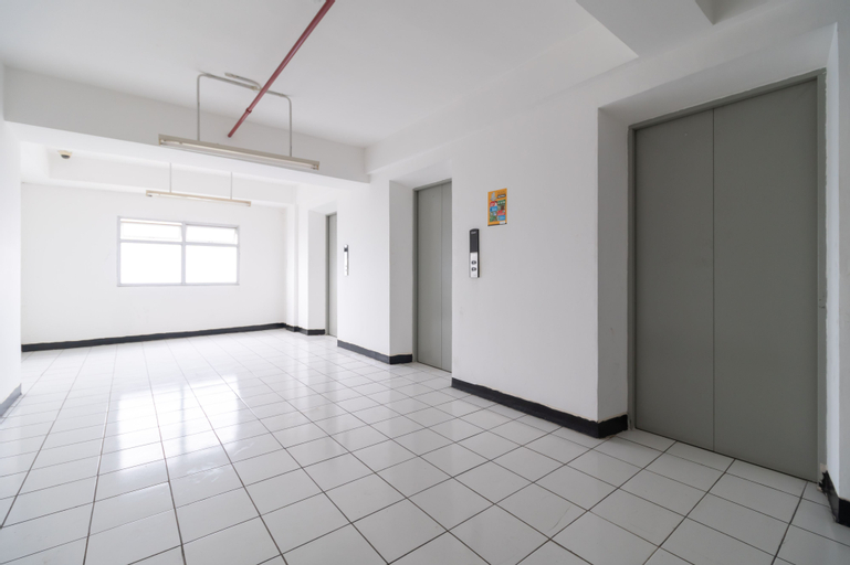 Public Area 3, RedLiving Apartemen Gunung Putri - SIROOMS, Bogor
