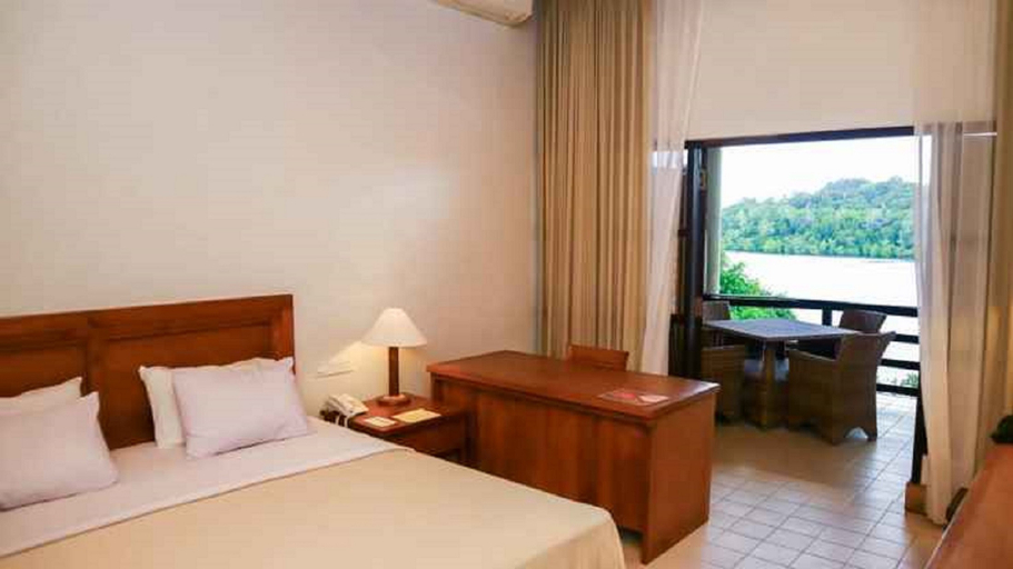 Bedroom 3, Mesra Sangkulirang Bay, Kutai Timur
