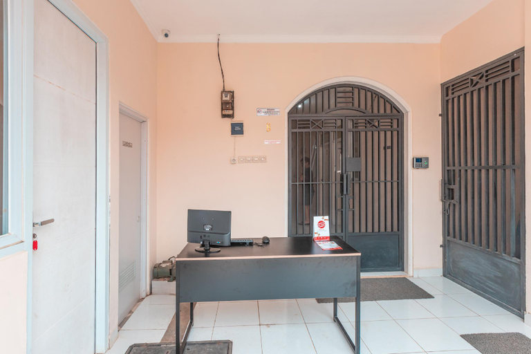 Others 5, OYO 1841 Kathyrn Residence, Depok
