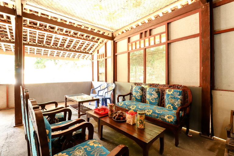 Public Area, Iran Homestay, Kulon Progo