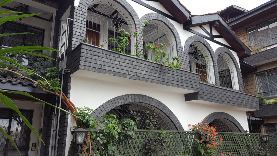 Exterior view 2, The Grand Gables, Dagoretti North