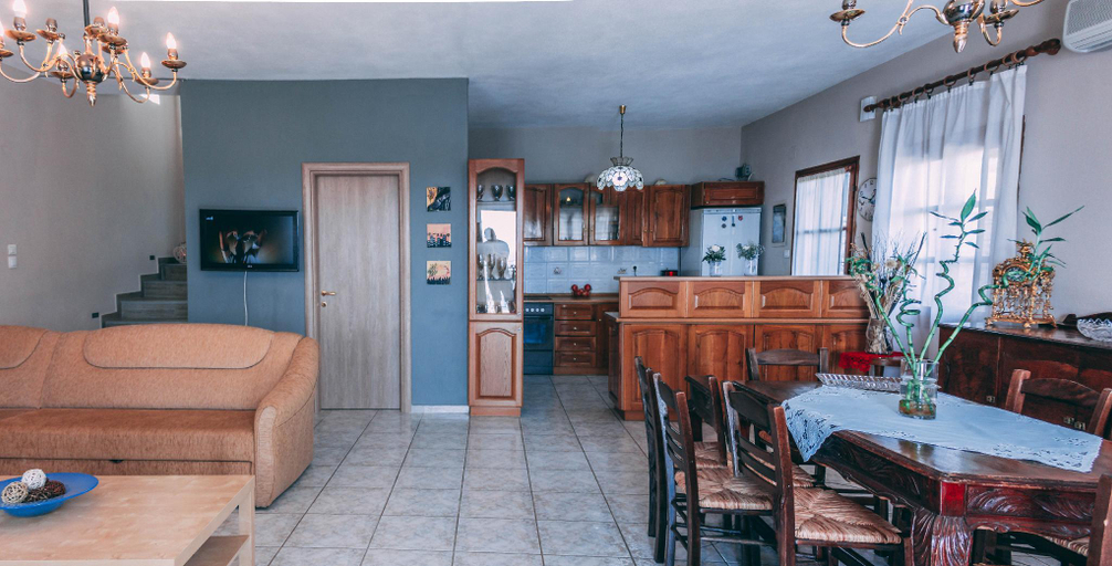 Others 5, Casa di Bella AMA7016, Thessaly