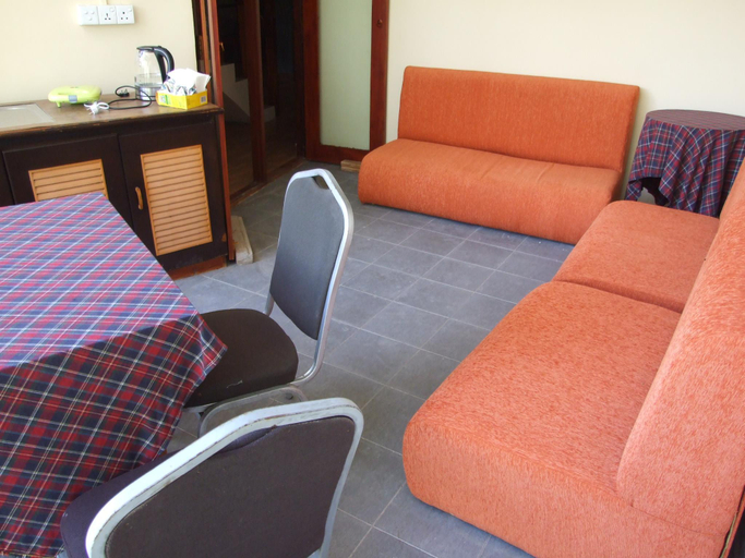 Others 3, Central City Hostel, K.F.G. & G. Korale
