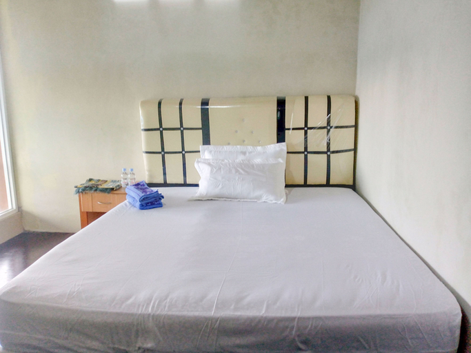 Deeva Homestay Syariah RedPartner - Tap to explore photos