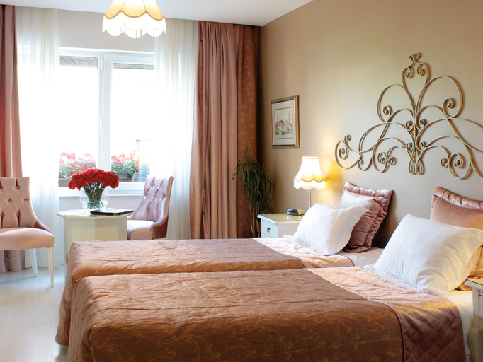 Bedroom 3, Celal Sultan, Fatih