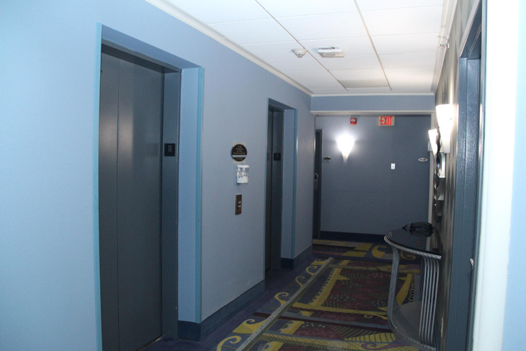 Public Area 2, Comfort Inn & Suites Baltimore Inner Harbor, Baltimore