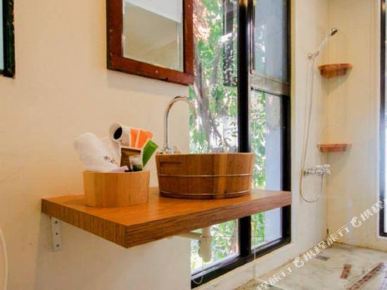 Others 4, Meter 2 Hostel-Qingnian, Tainan