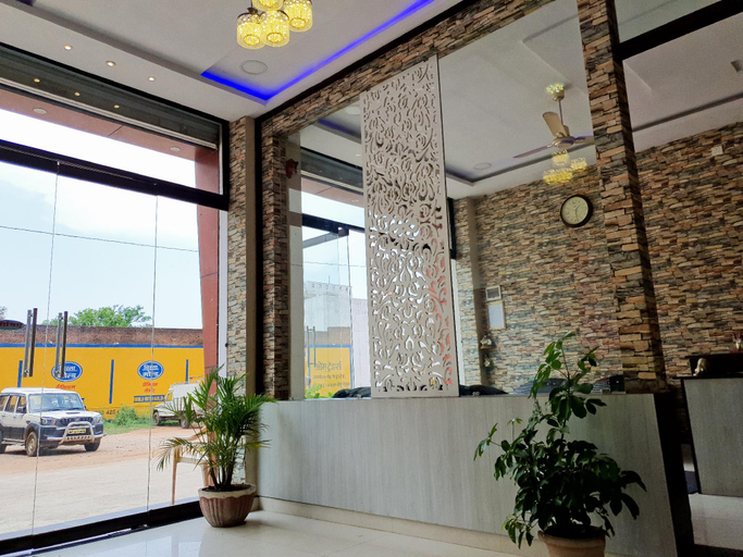 Public Area 2, Hotel Pinaki Inn, Bilaspur