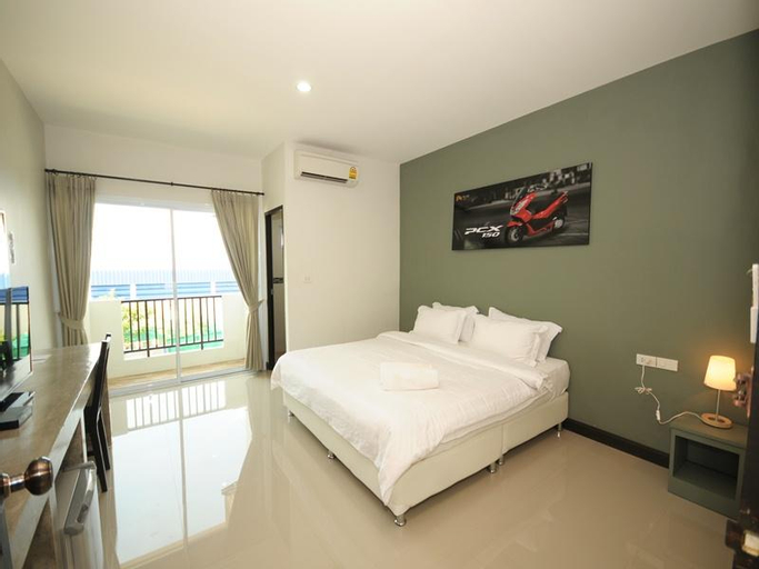 Bedroom 28