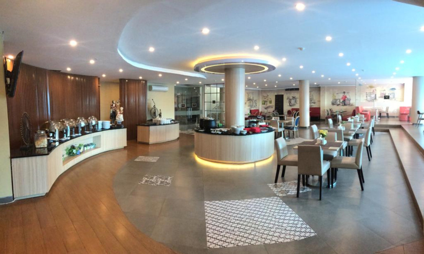 Public Area 5, Hotel MJ by ZUZU, Samarinda