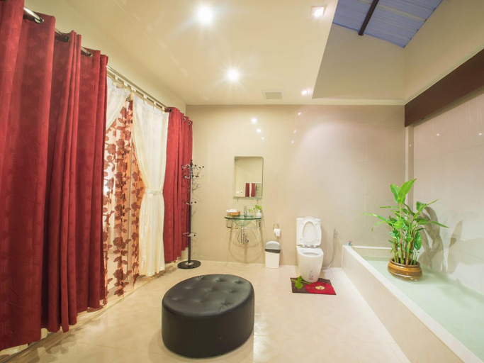 Public Area 2, Banter Resort, Muang Buri Ram