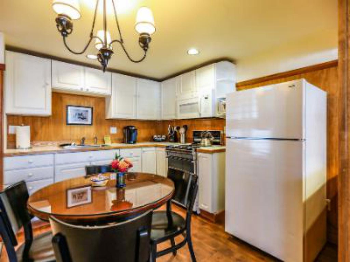 Others 4, Inn at Arch Cape, Clatsop