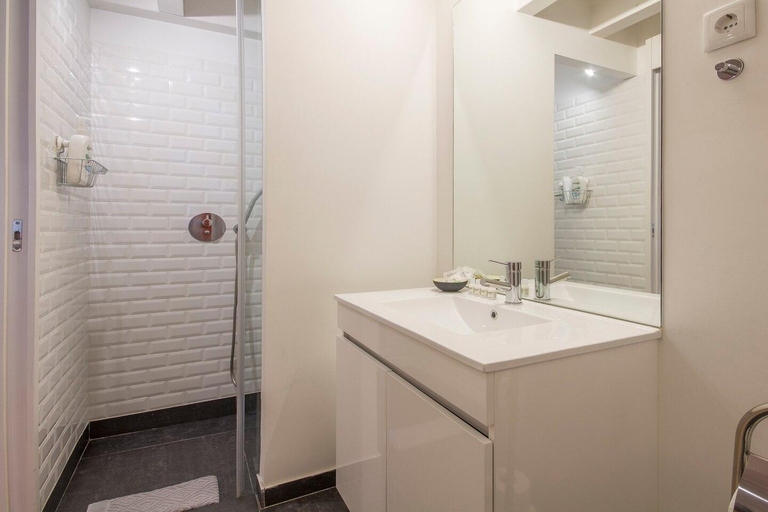 Bathroom 3, Comercio RIBEIRA Luxury Penthouse Apartment, Porto