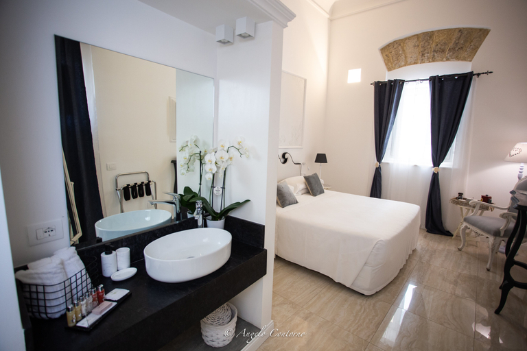 Bathroom, Palazzo del Poeta - Dimora Contemporanea, Palermo
