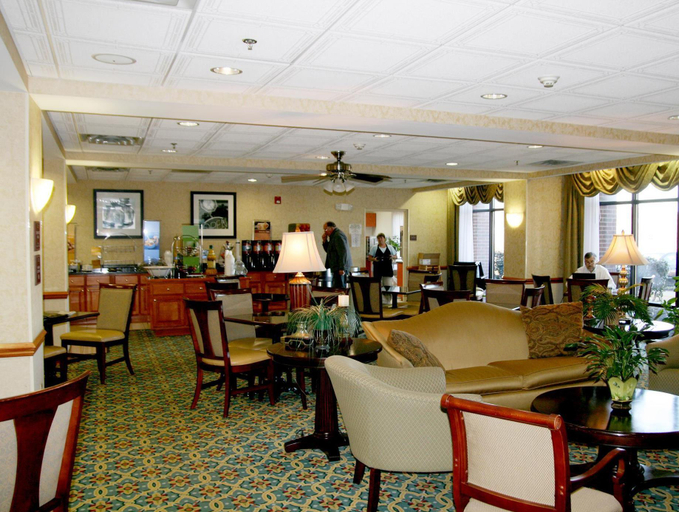 Food & Drinks 5, Hampton Inn Fort Payne, De Kalb