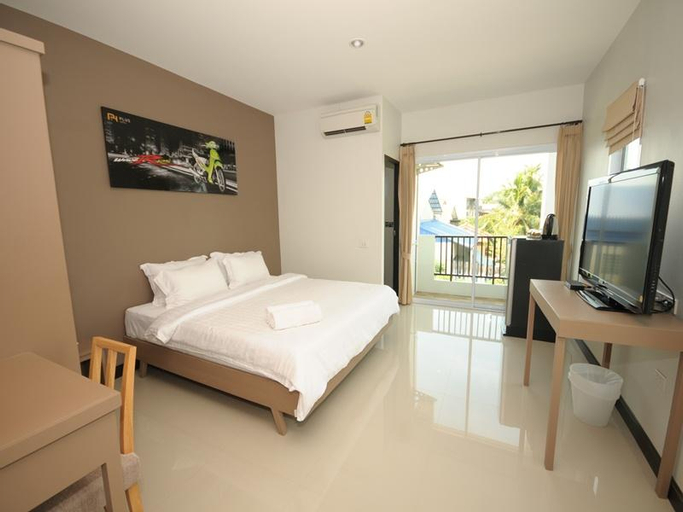 Bedroom 27