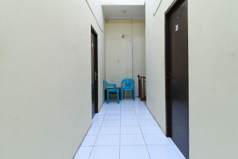 Public Area 4, Guest House Samarinda by ZUZU, Samarinda