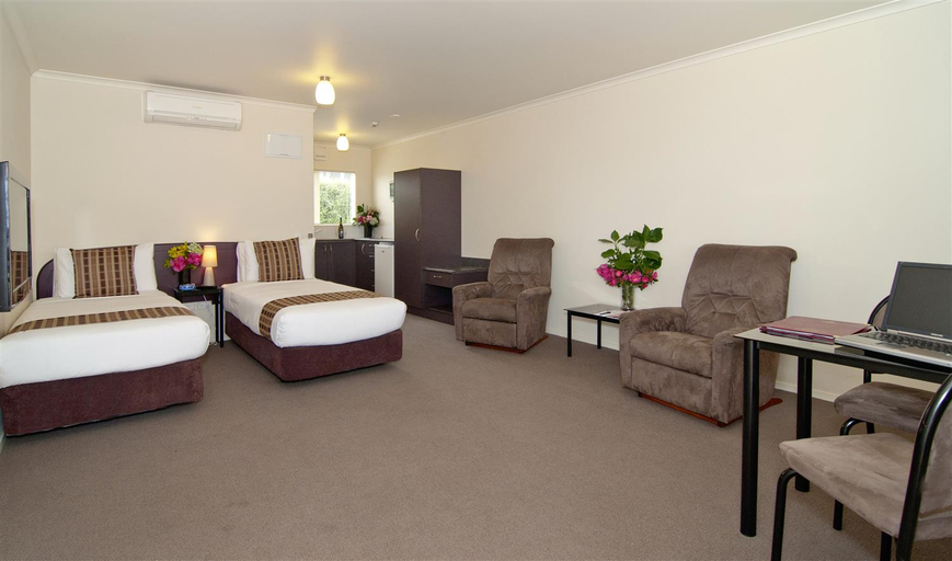 Bedroom 2, Best Western BK's Pioneer Motor Lodge, Manukau