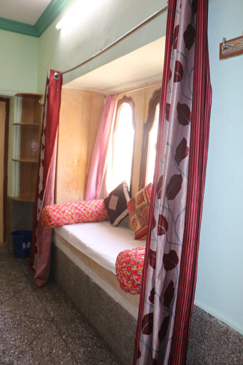Bedroom 3, Ratan Hostel, Jaisalmer