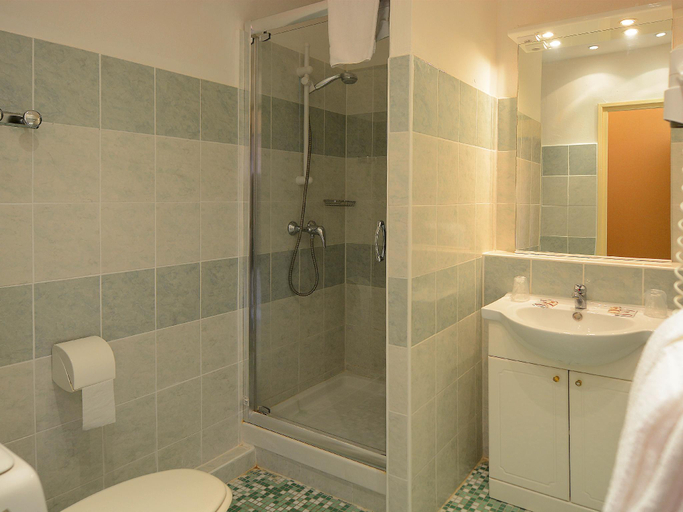Bathroom, U Libecciu, Haute-Corse