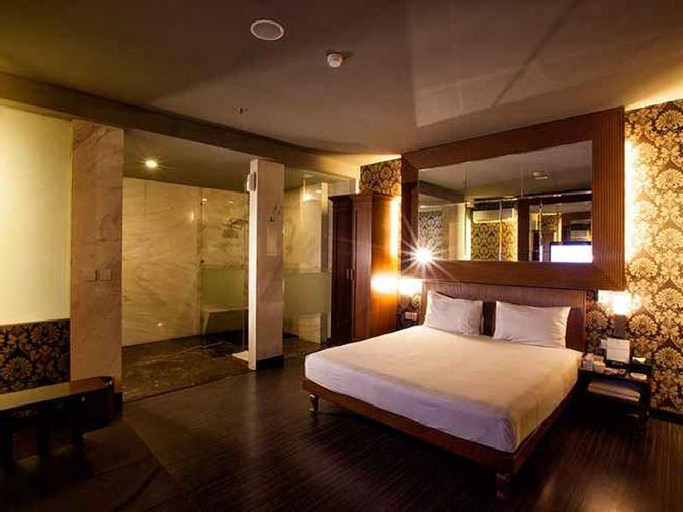 Hotel at 108 by HIM, Central Jakarta