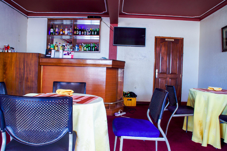 Food & Drinks 4, Alfa Hotel Munyonyo, Kampala