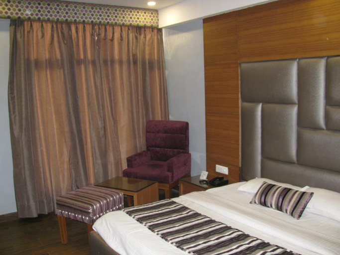 Bedroom 2, Hotel Royal Castle, Amritsar