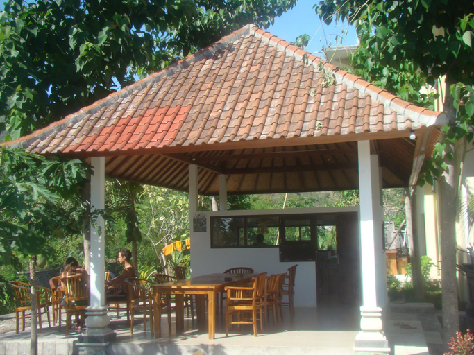Food & Drinks 4, Villa Taman Padi, Karangasem