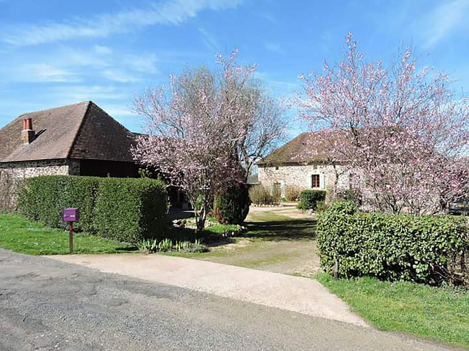 Others 4, The Alpaca B&B, Dordogne