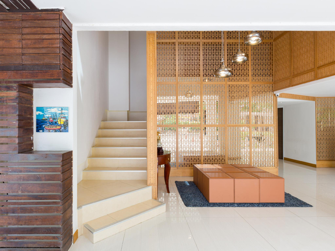 Public Area 3, Hotel de Karon, Phuket Island