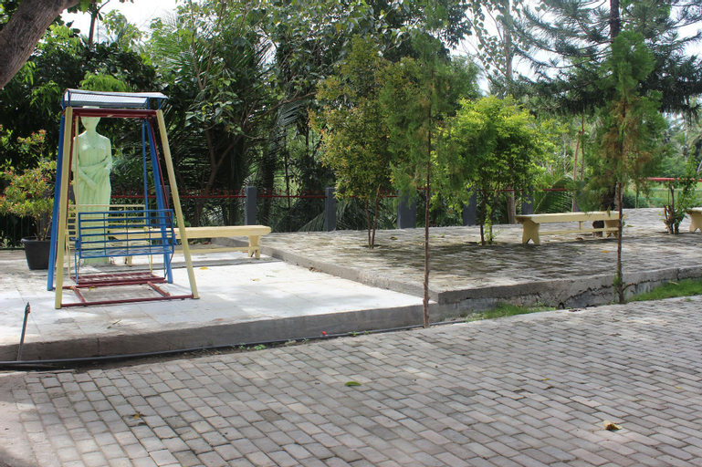 Exterior & Views 4, Pondok Wisata dan Restoran Elim, East Sumba