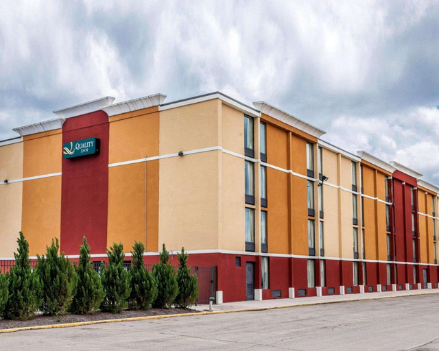 Exterior & Views 2, Quality Inn Terre Haute University Area, Vigo