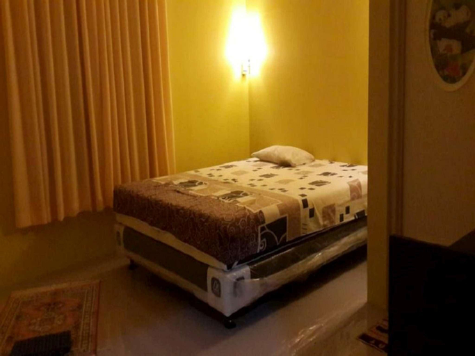 Bedroom 2, Villa-Ciater, Fred's Villa Comfort zone-3 bedrooms, Subang