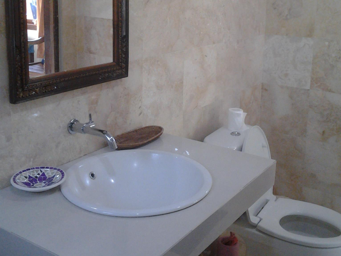 Bathroom 2, Ubud 2 Bungalows, Gianyar