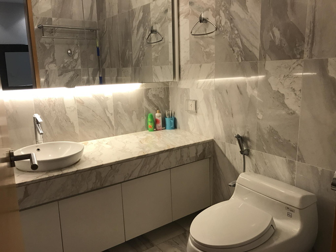 Bathroom 3, Handy Beach Apartment, Nha Trang