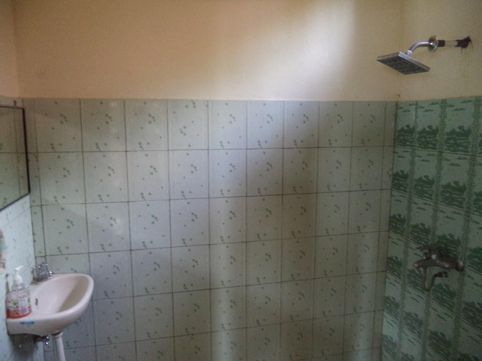 Bathroom 3, Beten Enjung Homestay Amed, Karangasem