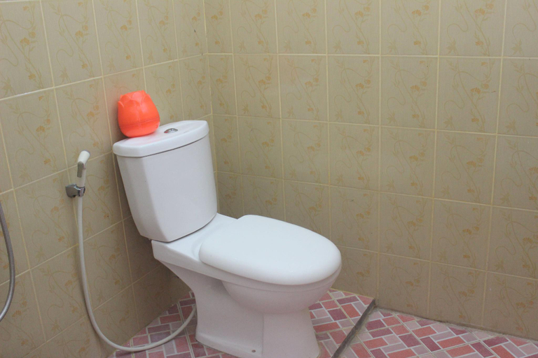 Bathroom 4, Pondok Wisata dan Restoran Elim, Sumba Timur