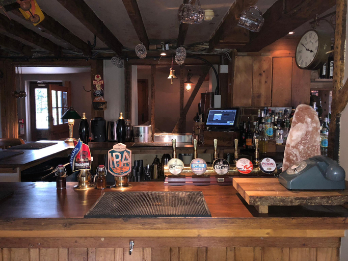 4, The Red Lion Stodmarsh, Kent