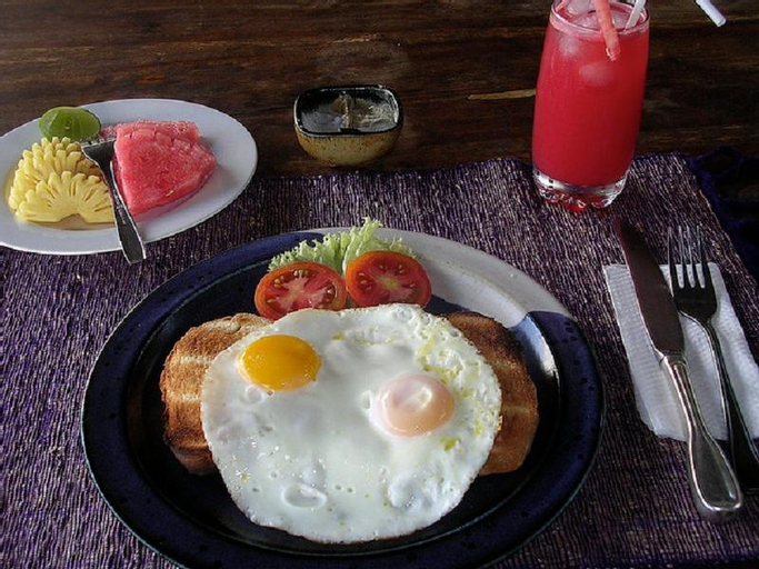 Food & Drinks 5, Seraya Shores, Karangasem