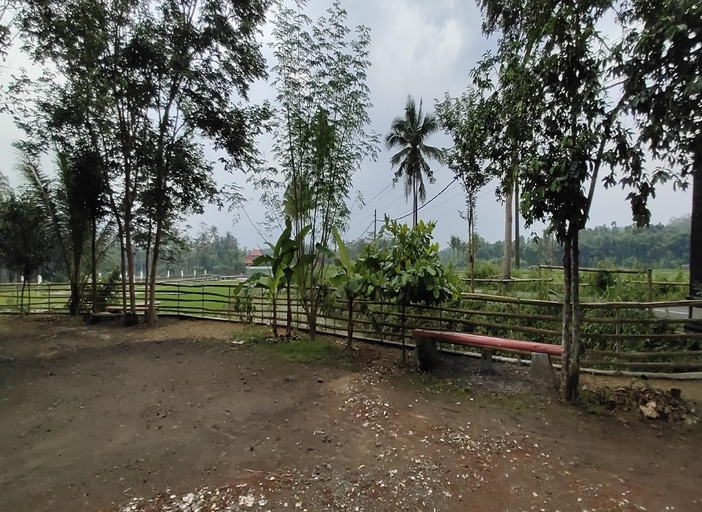 Others 5, Homestay Griya Merpil, Magelang