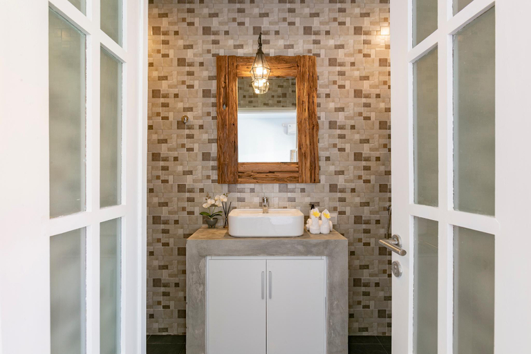 Bathroom 4, Casa Dara Private Pool Seminyak, Badung