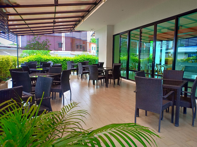Food & Drinks 5, A Bizz, Muang Lampang
