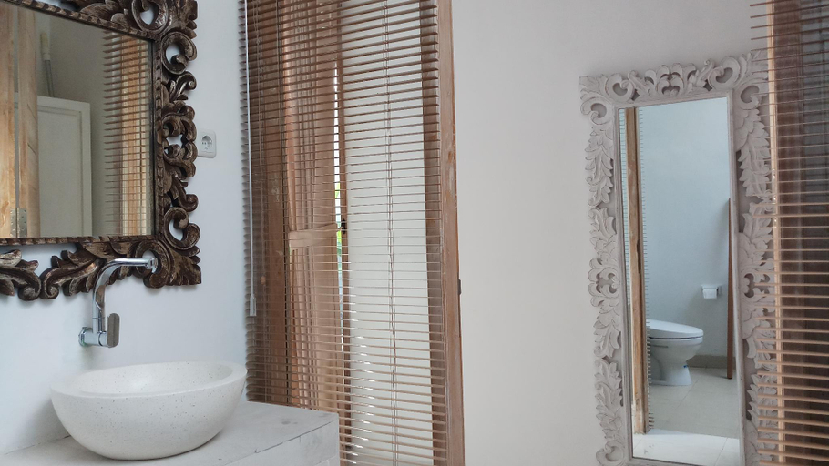 Bathroom 3, Villa Ummangur 2 BR Private Pool Villa Near Lovina, Buleleng