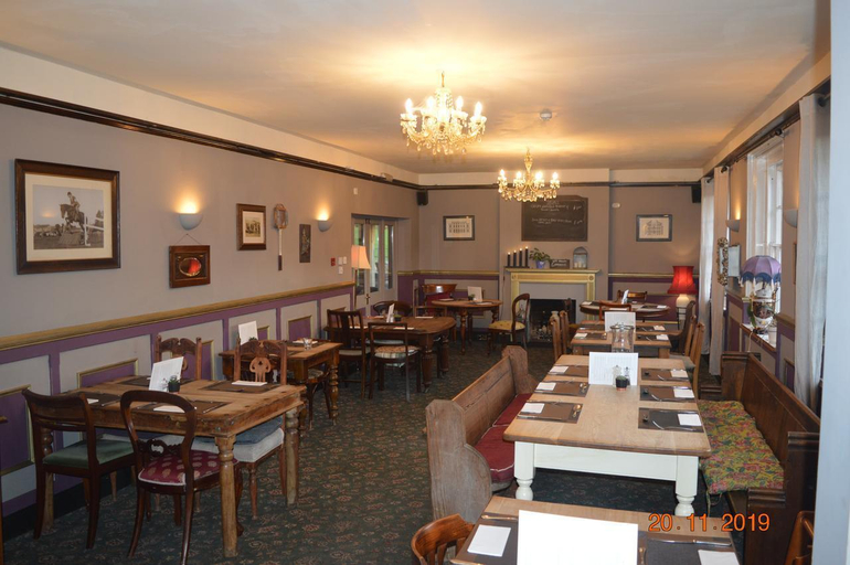 Food & Drinks 5, The Compasses Inn, Hampshire