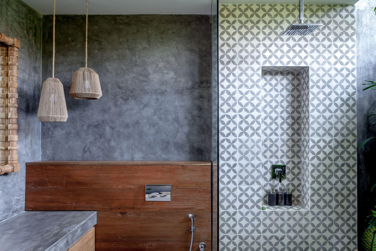 Bathroom 5, Villa Nonnavana, Canggu | 4-Bedroom, Pool, Gazebo, Badung