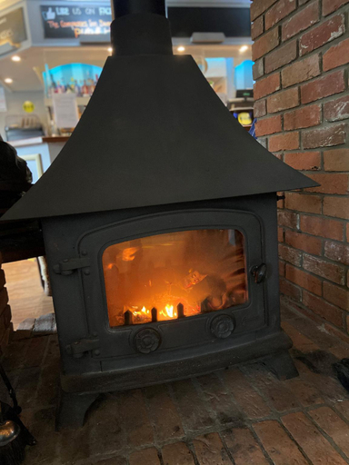 Others 3, The Compasses Inn, Hampshire