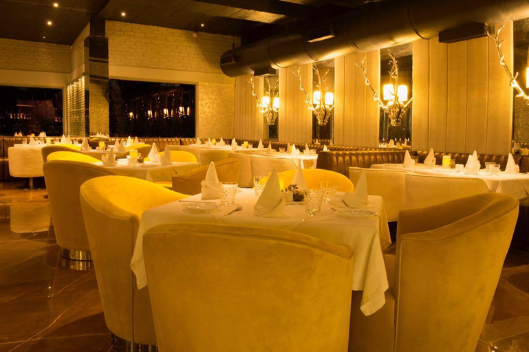Food & Drinks 5, Hotel Airport Centre Point, Nagpur