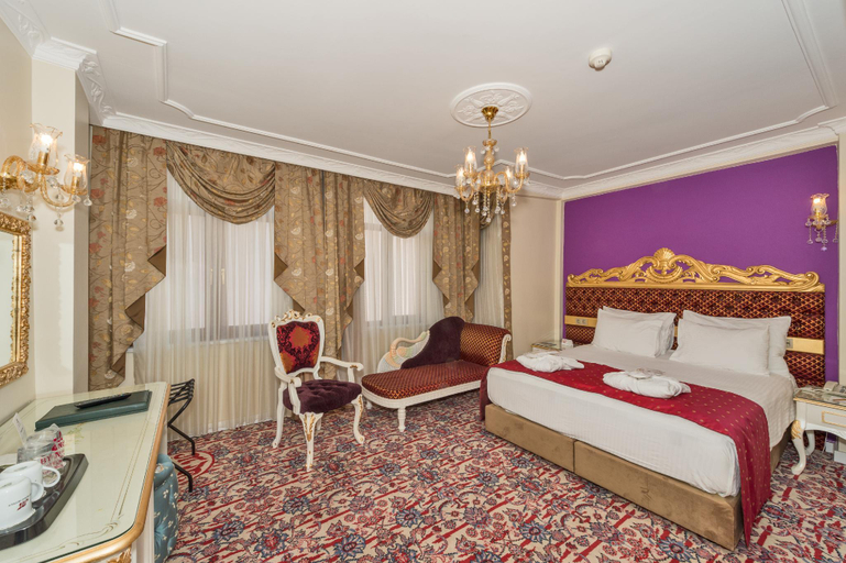 Bedroom 3, Galatower Hotel, Beyoğlu