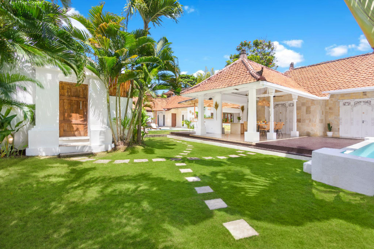 Exterior & Views 1, Villa Cologne (6 BDR), 2 Pools, Garden, Near Beach, Badung